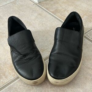 J/Slides NYC Women's White & Black Leather Platform Loafers Slip-On Shoes 7